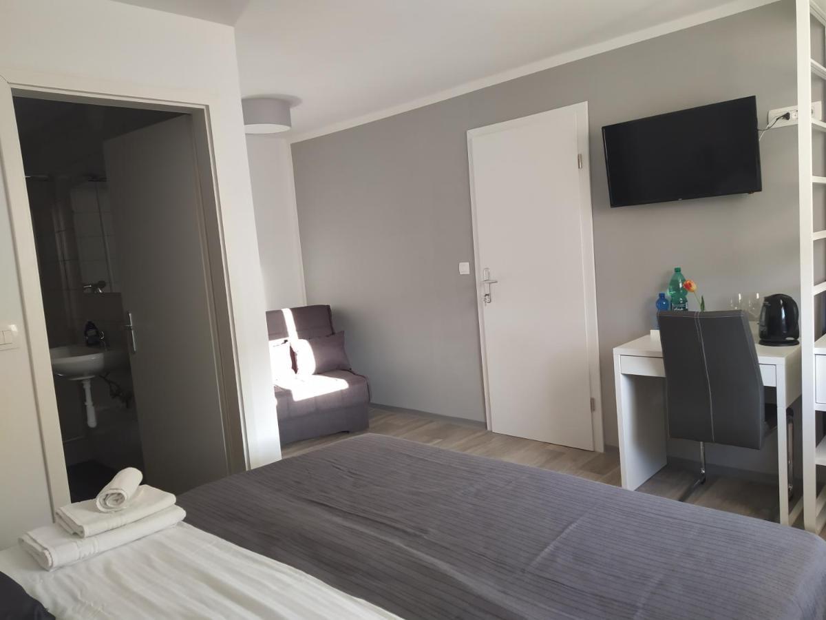 Apartment Trubarjeva33, Near Ljubljana, Free Parking Velike Lasce Exterior foto